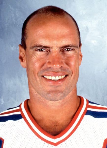 #77 Mark Messier image