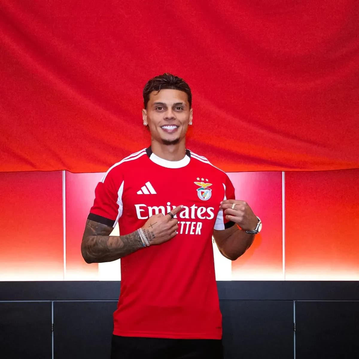 Richard Ríos image