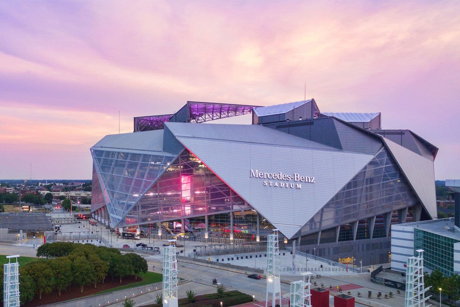 Mercedes Benz Stadium image
